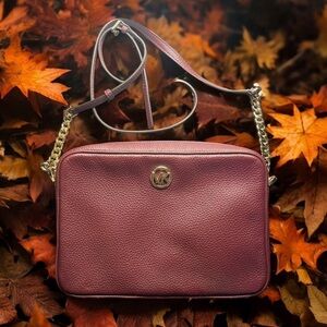 Michael Kors Burgundy Leather Jet Set Camera Crossbody Bag NWOT Perfect for fall